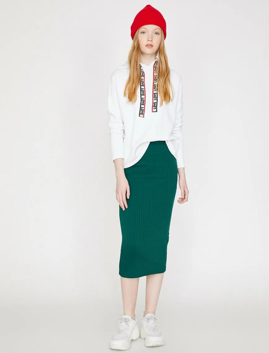 11869 Green Slim Fit Midi Skirt