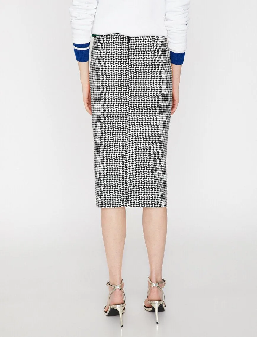 11908 Black Check Midi Skirt