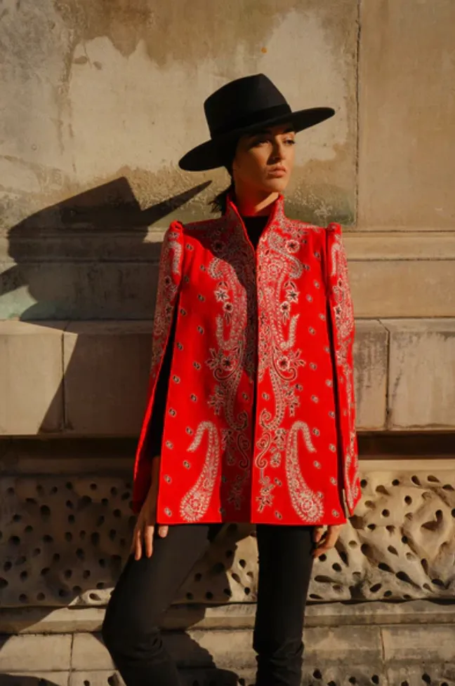 CHERRY PAISLEY-EMBROIDERED CAPE