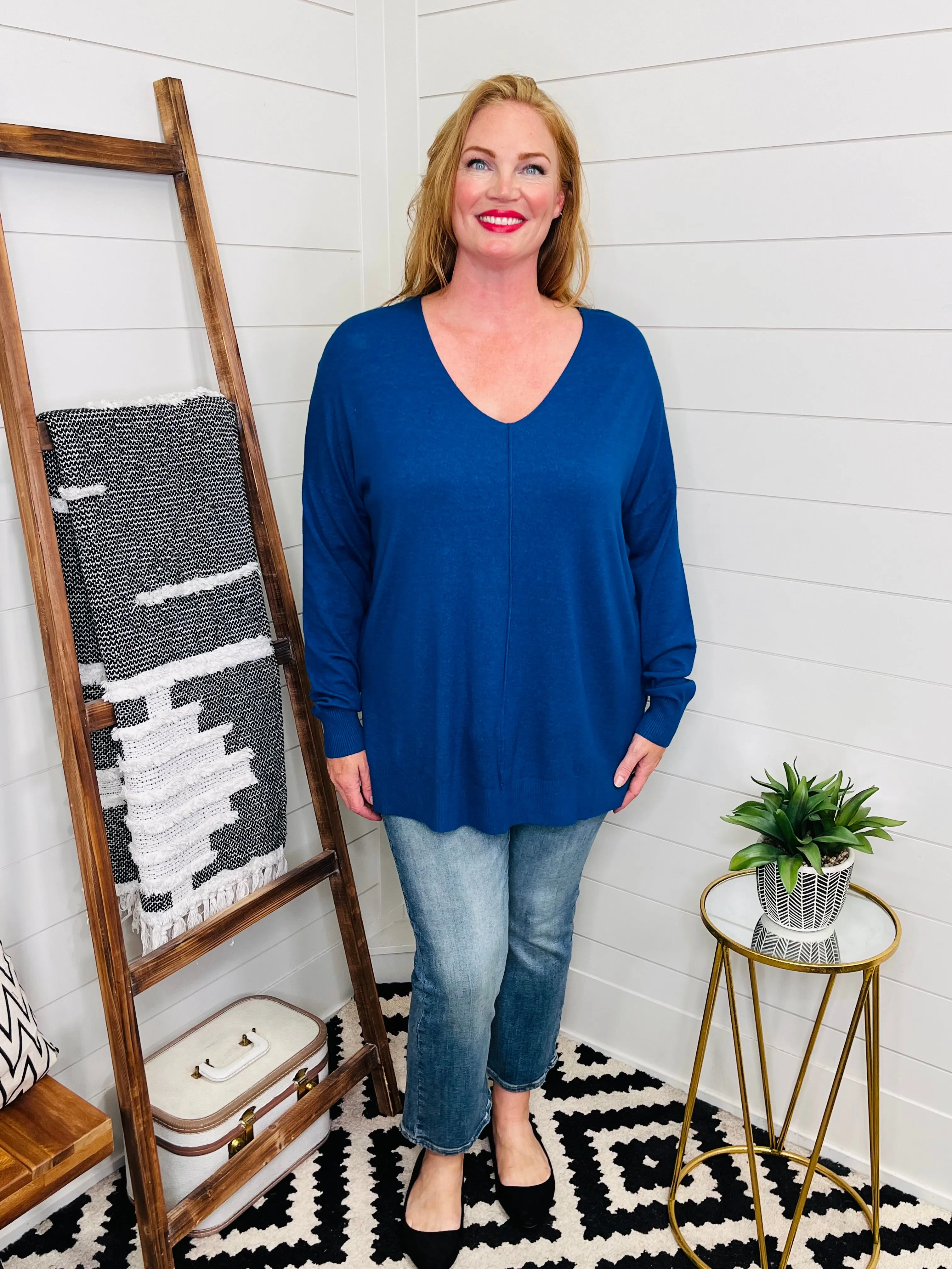 Luxe Hi-Low Center Seam V Neck Sweater: Blue