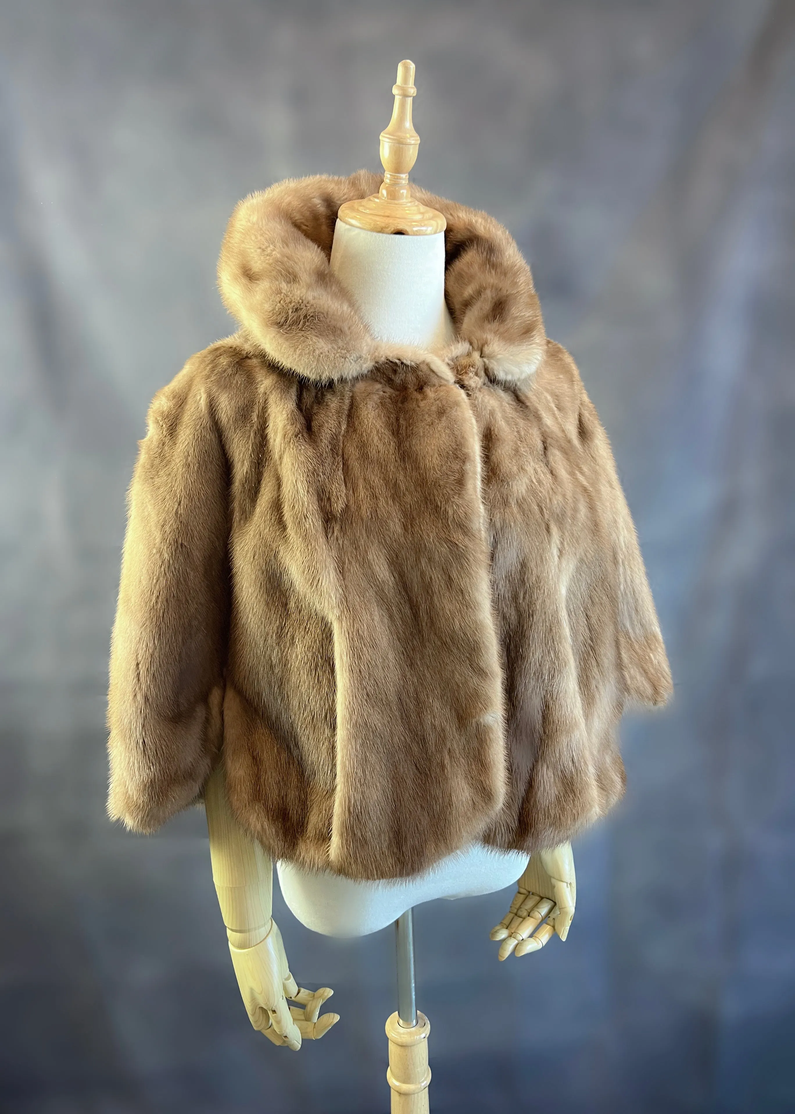 Luxury Real Mink Fur Cape (Mink14)