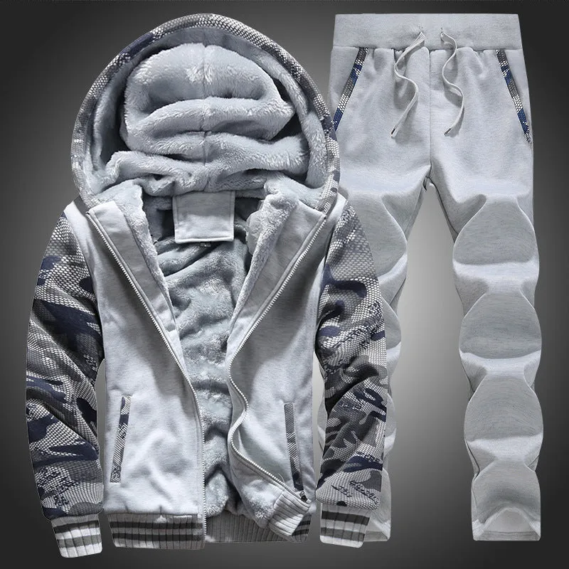 Men’s Velvet Warm Sportswear Set - Fleece Hoodie & Pants for Winter