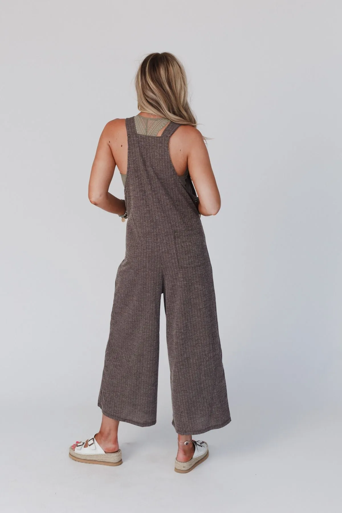 The Nest High Hopes Button Up Overalls - Brown