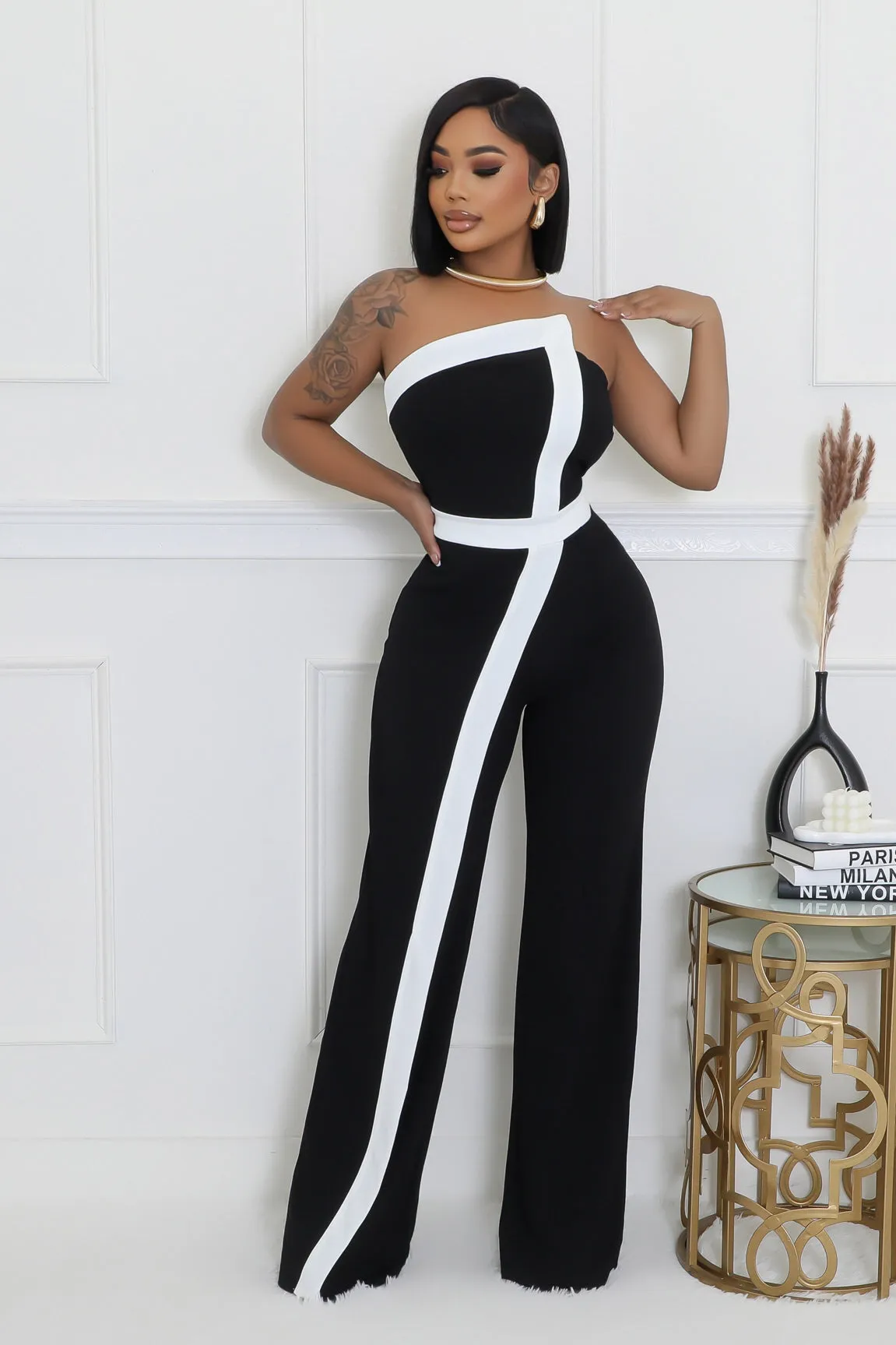 TUBE WHITE TRIM CAPE DETAIL WIDE LEG BLACK JUMPSUIT (BLACK/WHITE)